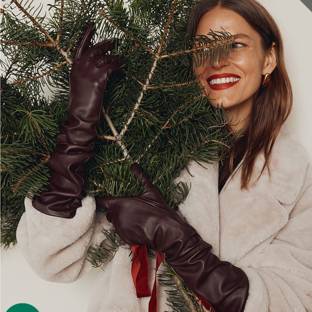 CLUB MONACO||Leather Opera Length Gloves